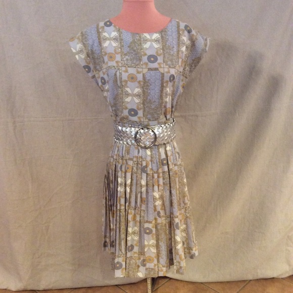 Vintage Dresses & Skirts - VINTAGE 60s Windowpane lady like  modest  pleat day/chore  Dress